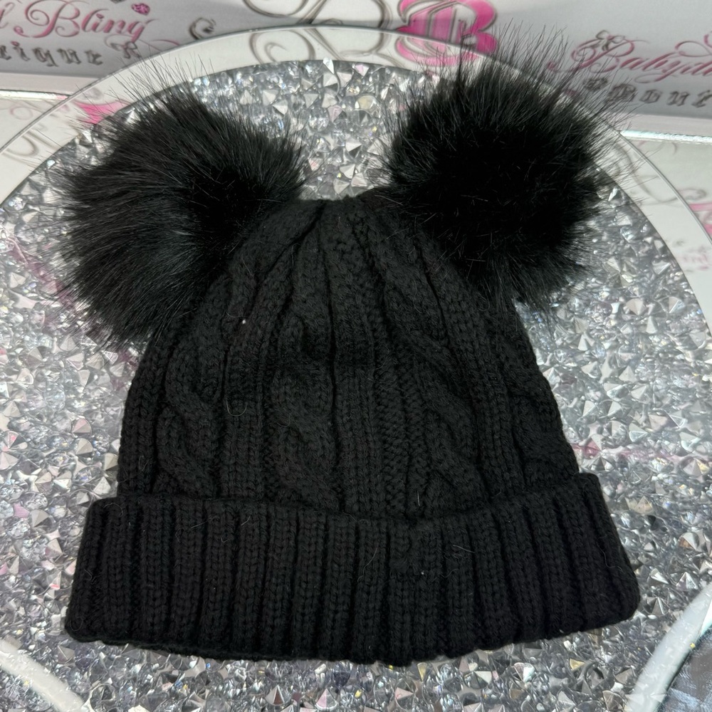 Harlow Pom Pom hat toque pig tail Black Double Pom Cable Knit Beanie - Picture 2 of 4